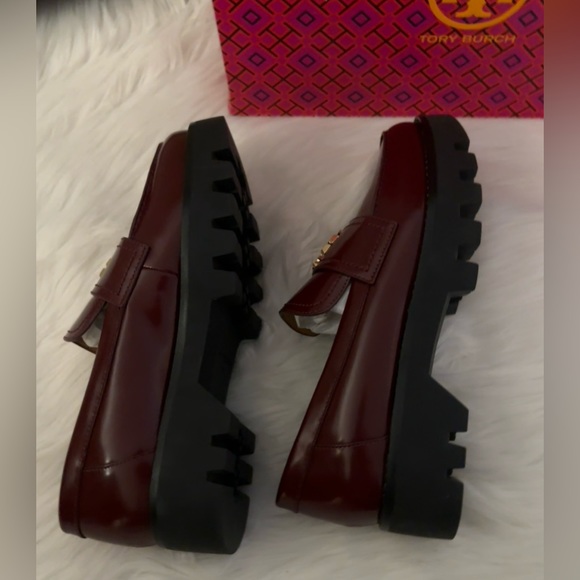 Tory Burch Mini Everly Chunky Loafer - Picture 2 of 9